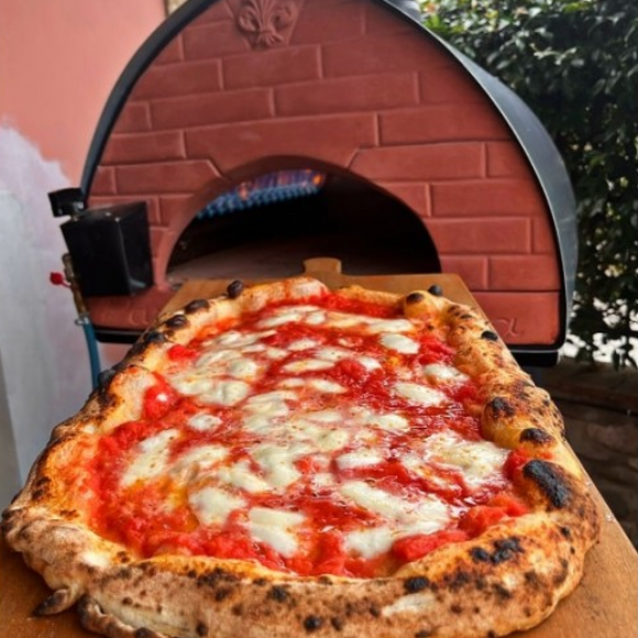 Pizza Party® Bollore Dual Wood & Gas 2 Pizza Oven