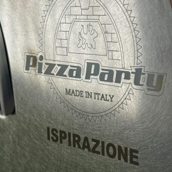 Pizza Party® Ispirazione Gas 4 Pizza Oven