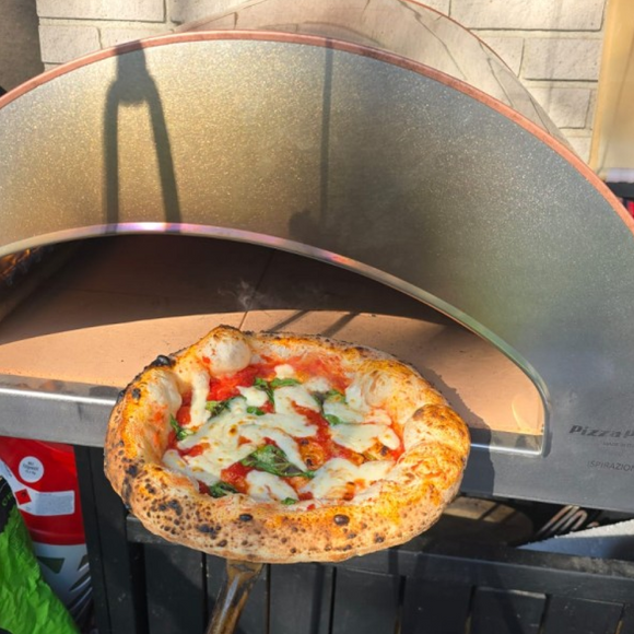 Pizza Party® Ispirazione Gas 4 Pizza Oven
